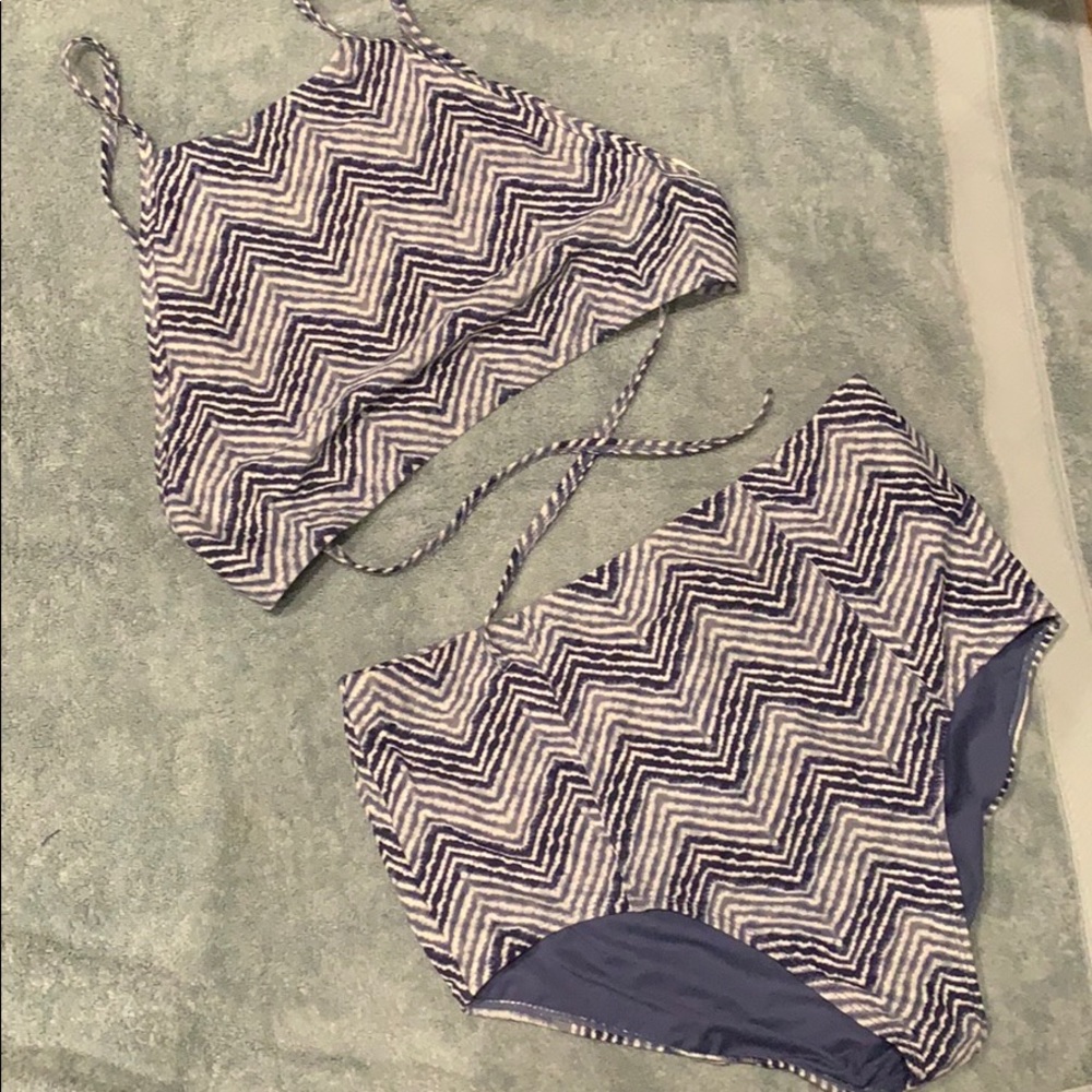 Strappy high-neck, high-waisted bikini